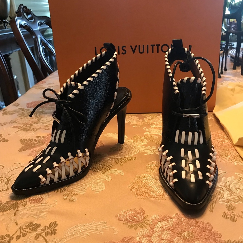 Louis Vuitton Sling Shoes Size 41